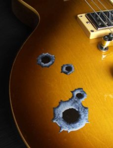 画像3: バレット・ホール/銃痕 (3)